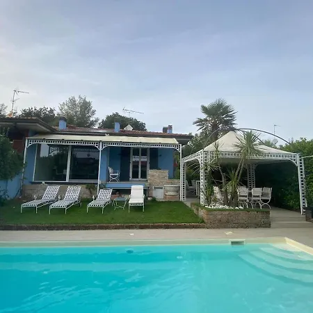 Апартаменты Exclusive With Pool - Il Paradiso In Terra *